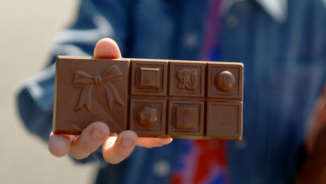 Hoe worden chocolademallen gemaakt?